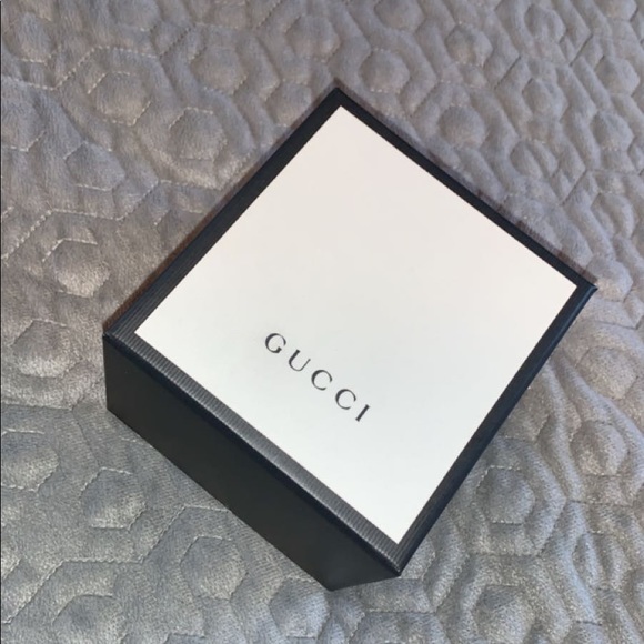 GUCCI WATCH - Picture 2 of 6